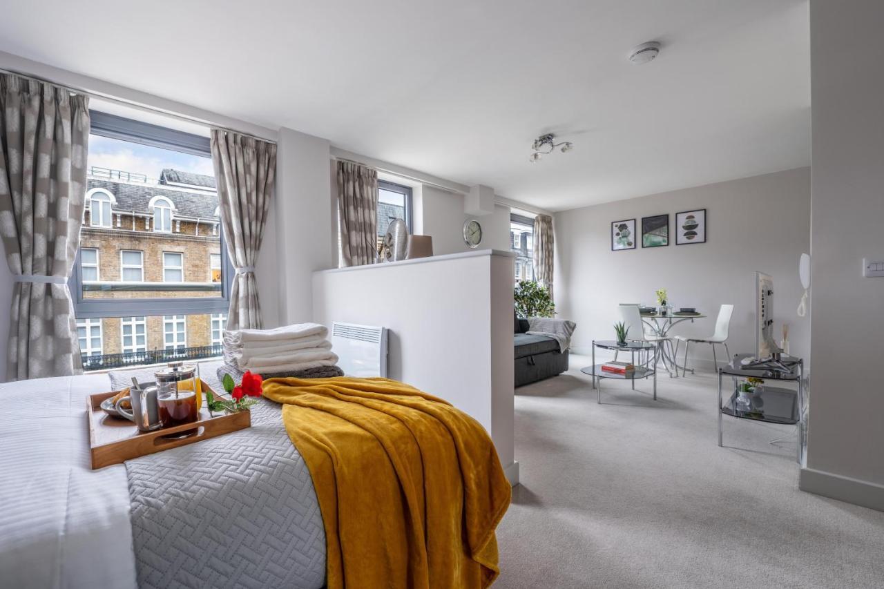 Windsor Luxury Studio Apartment ภายนอก รูปภาพ