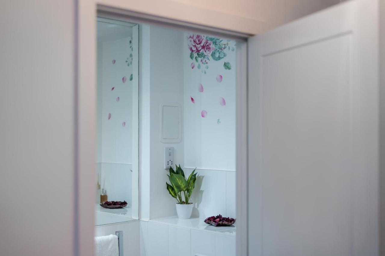 Windsor Luxury Studio Apartment ภายนอก รูปภาพ